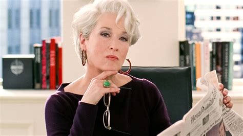 diavolo veste prada gif è morta per caso|Il Diavolo Veste Prada: le frasi più famose di Miranda Priestly che .